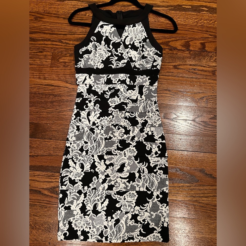 White House Black Market Dress Size 2